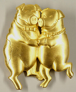 JJ, Piggy Dance Brooch