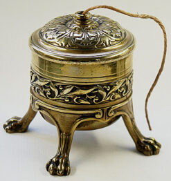 Napoleon III, String Dispenser